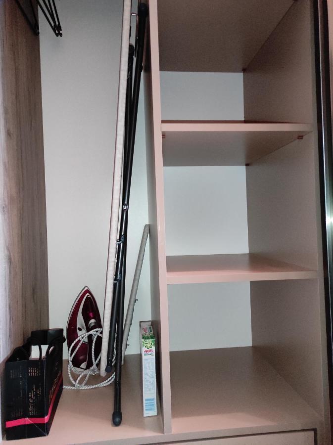 Tranquil Apartment In Vake Tbilisi Exteriör bild