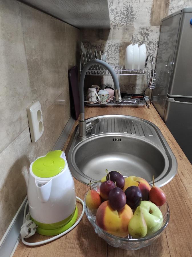 Tranquil Apartment In Vake Tbilisi Exteriör bild